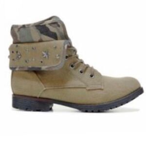 Zigi‎ Soho ZIGI Rock & Candy Green Spraypaint Boots size 6.5 A7